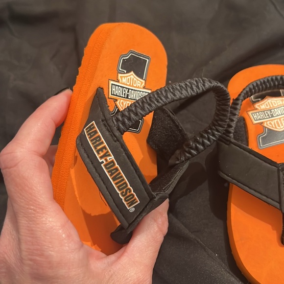 Baby Toddler Harley Davidson flip flops. Size 4/5 great condition orange black - Picture 2 of 5